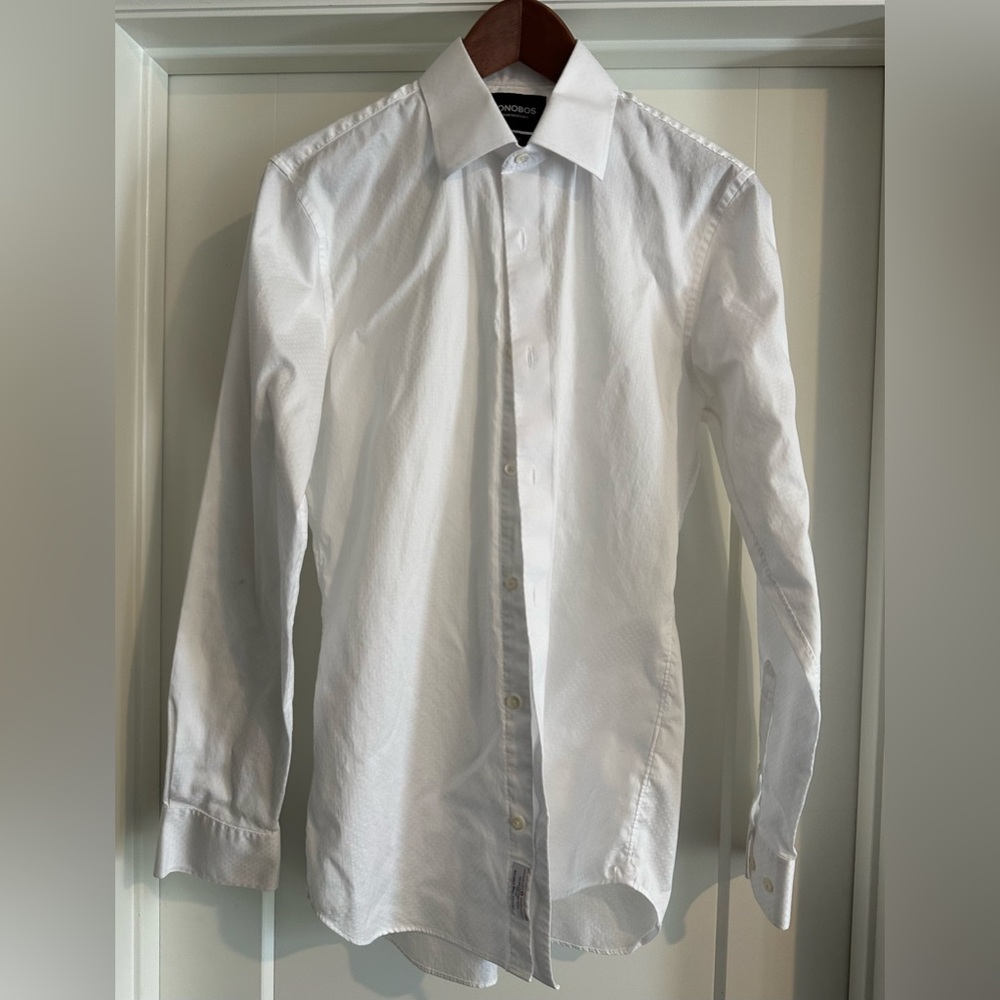 Bonobos white dress shirt in tailored slim fit.